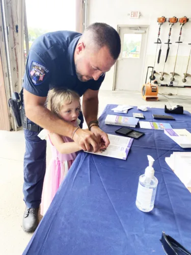 Braceville residents fill time capsule